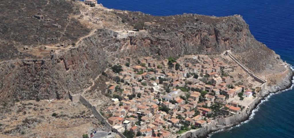 Final studies for the Monemvasia Castle Lift approved Final studies for the Monemvasia Castle Lift approved